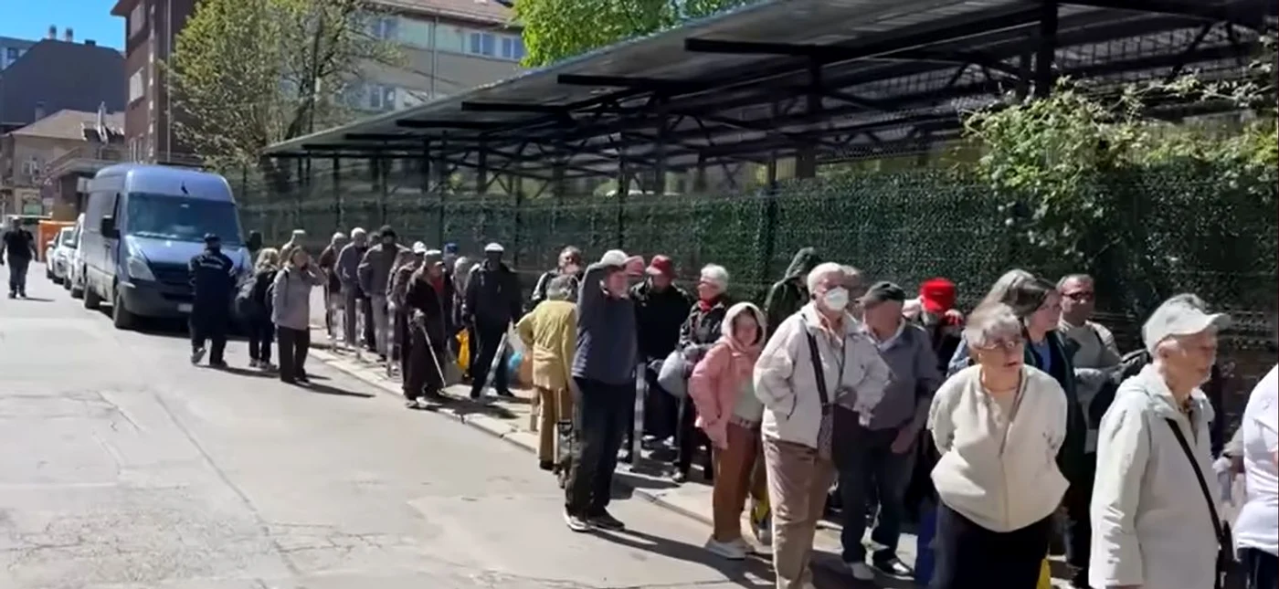 Imaginile sărăciei riscă să devină tot mai dese în România. FOTO: Captură video