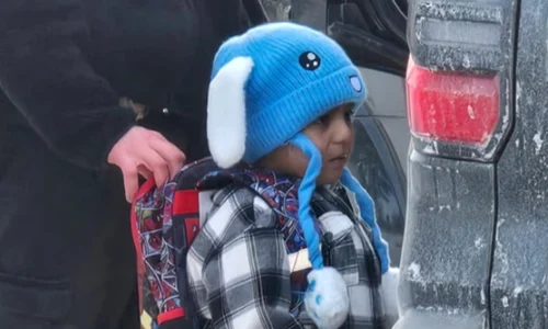 copil sua ice jpg