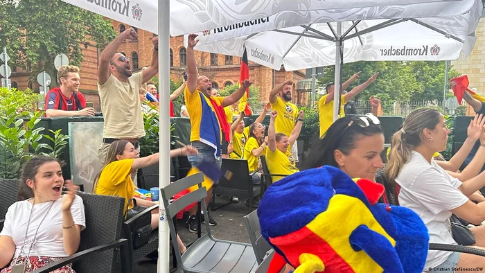 Terase pline cu fani ai României la Frankfurt