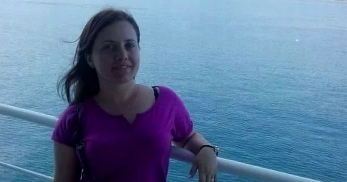 Voluntarii sunt chemaţi să alerge şi să o ajute pe tânăra care se zbate între viaţă şi moarte, Iulia Ganea