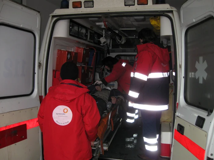 Ambulanţierii au primit în prima zi a anunlui aproape 40 de solicitări