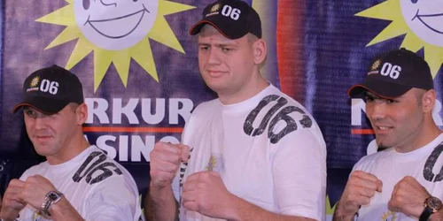 Lucian Bot, Vasile Popovici şi Bogdan Dinu vor boxa pe 10 aprilie, alături de Jo Jo Dan * Foto: Marian Burlacu