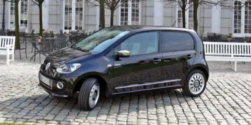 Designul micuţului Volkswagen Up! este foarte atrăgător în special pentru tineri 