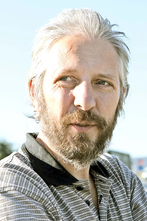 
    Mircea Oprean  