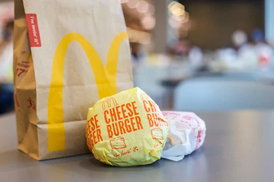 McDonald's înregistrează cea mai mare scădere a vânzărilor din ultimii 4 ani FOTO: Shutterstock