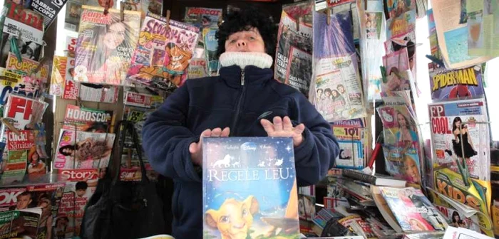 Volumul se mai putea găsi la chioşcuri, la ora 12.00, pe strada Bariţiu