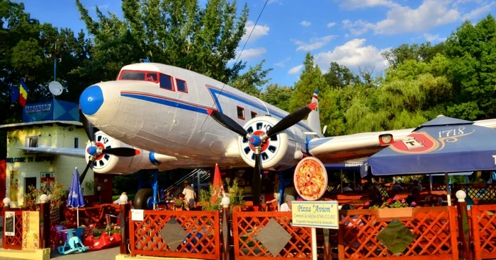 Avion restaurant