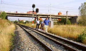 Barbat lovit de tren in Vasile Aron
