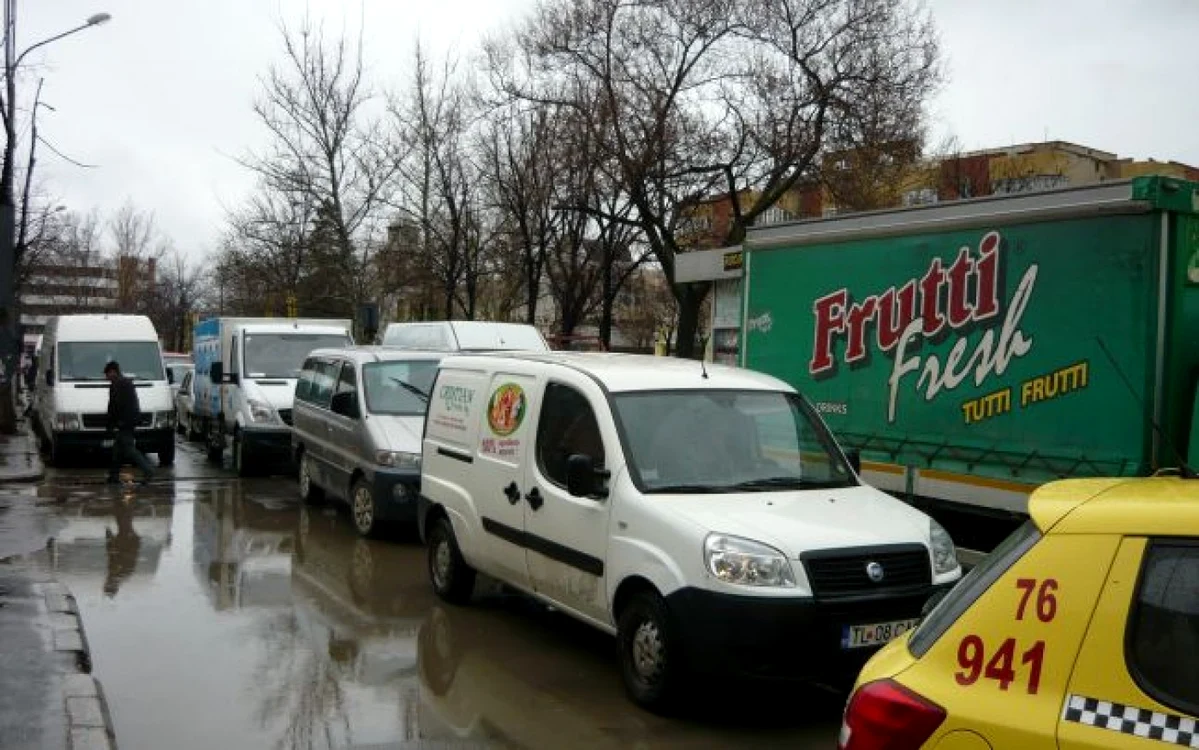 Laşi maşina acasă? FOTO Adevărul