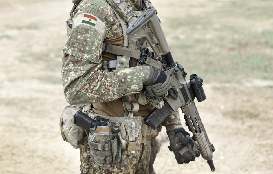 Niger: Noul regim afirmă că retragerea trupelor franceze se va face "în deplină siguranţă"