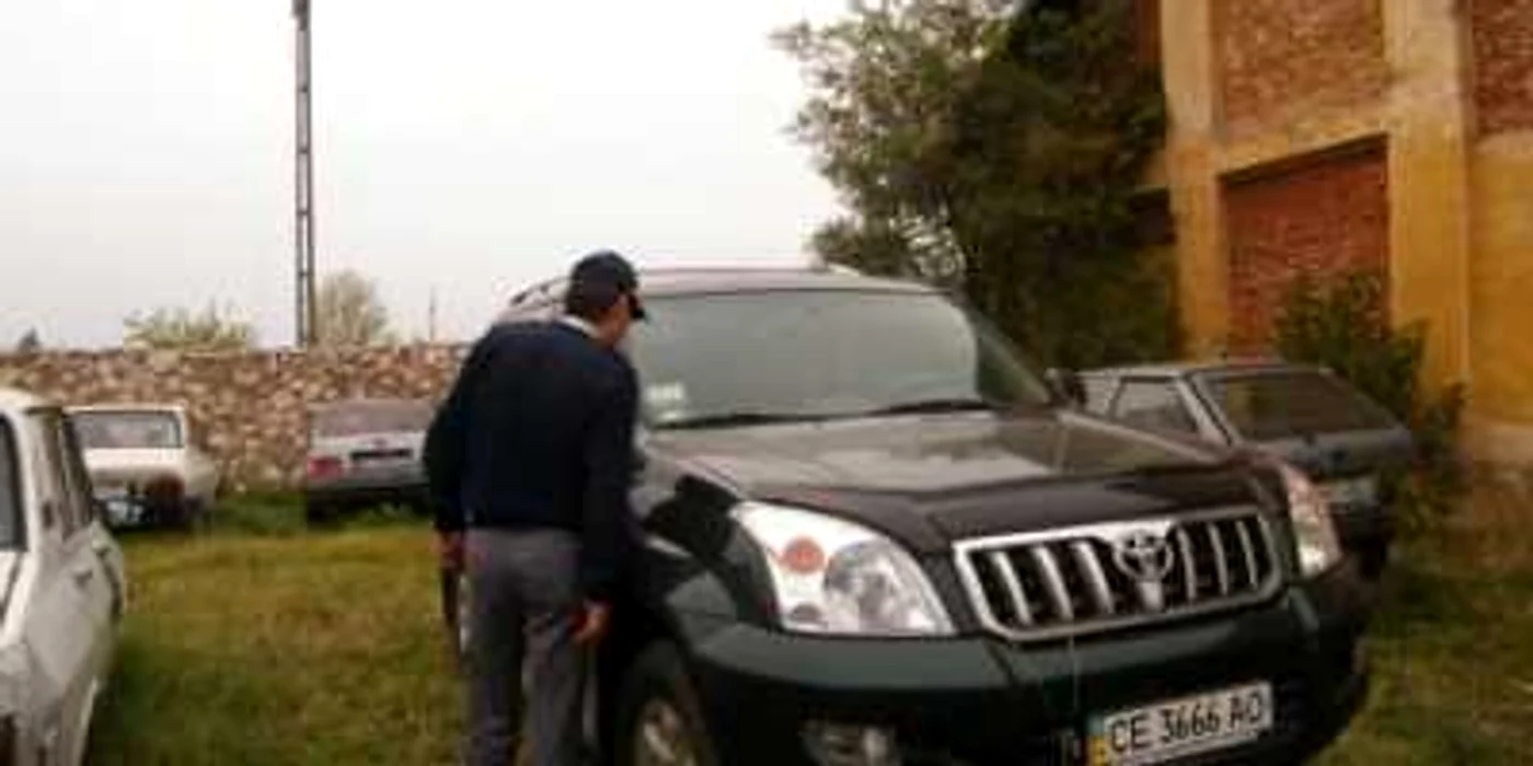 Toyota Yaris, ultima maşină indisponibilizată la sediul IJPF Mehedinţi