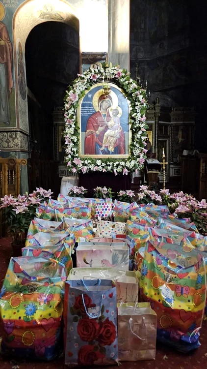 Donații și daruri FOTO Ana Maria Macuc