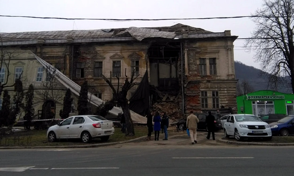 Un perete s-a prăbușit în 2018    FOTO Ziarmm.ro