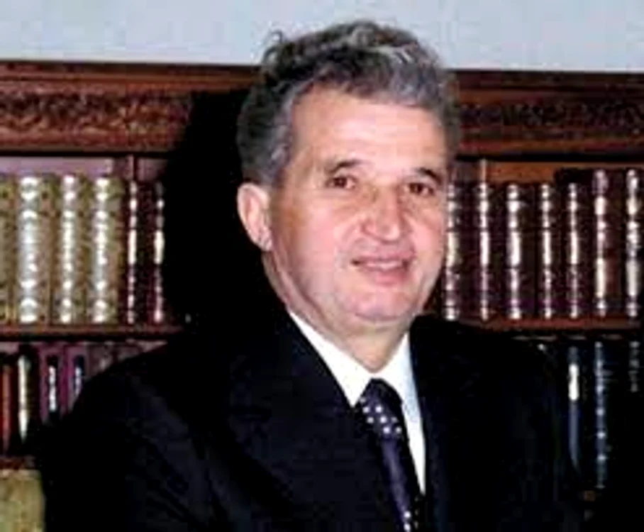 Nicolae Ceaușescu a fost făcut general fără să fi făcut vreodată armata