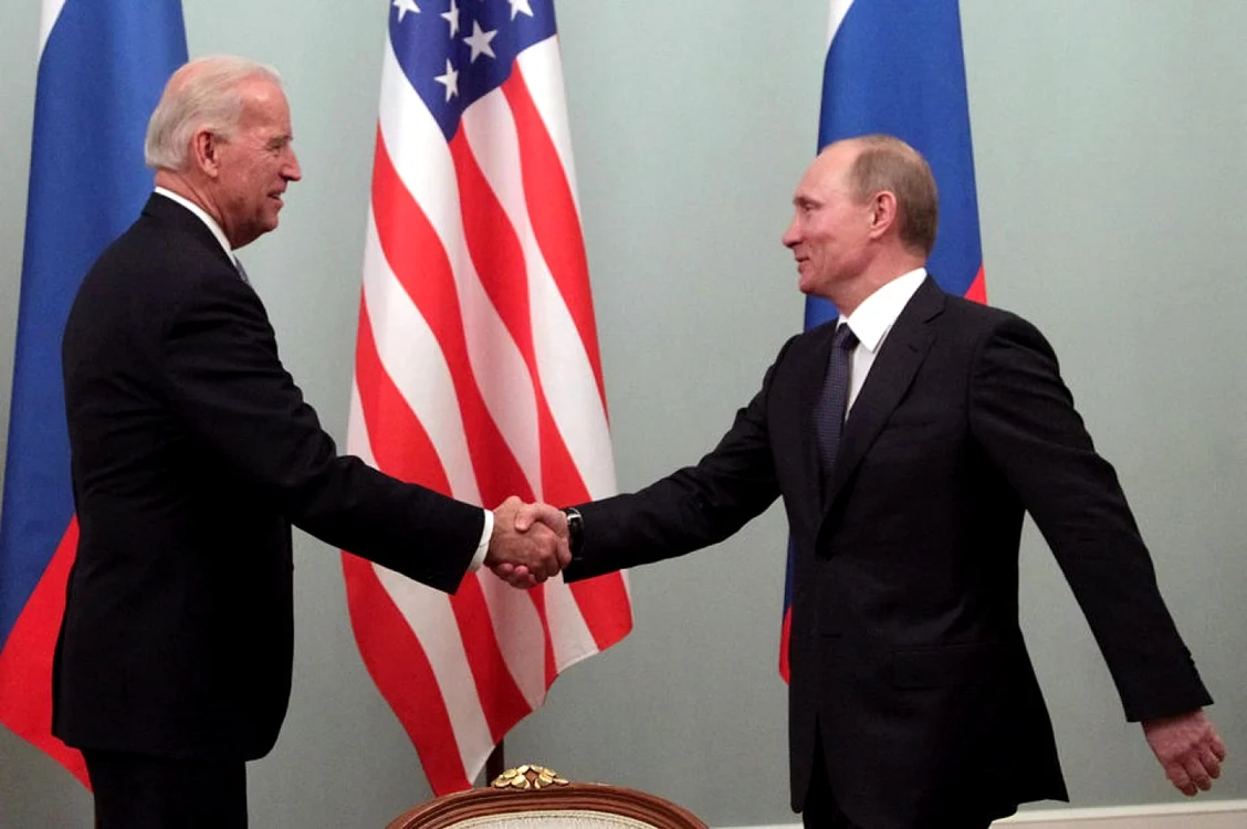 Pre;edintele SUA, Joe Biden şi omologul său rus, Vladimir Putin