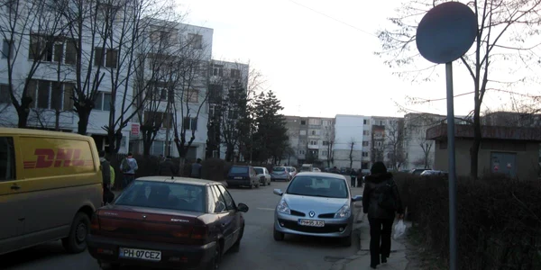 Teoretic, sensul unic nu este semnalizat