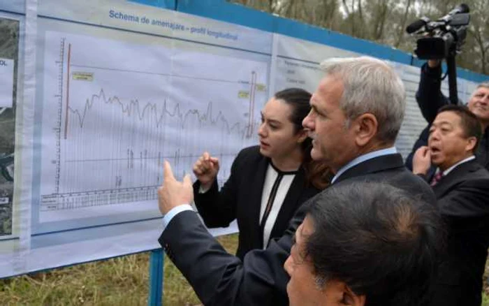 Liviu Dragnea a adus, în 2016, chinezii la Seaca pentru a promite Complexul Hidroenergetic Turnu Măgurele-Nicopole, proiectul fostului dictator Nicolae Ceauşescu FOTO Diana Frîncu