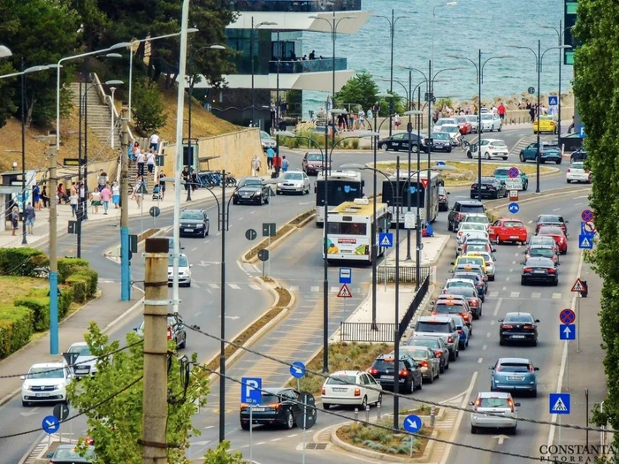 Trafic la intrarea în Portul Constanţa FOTO Primăria Constanţa