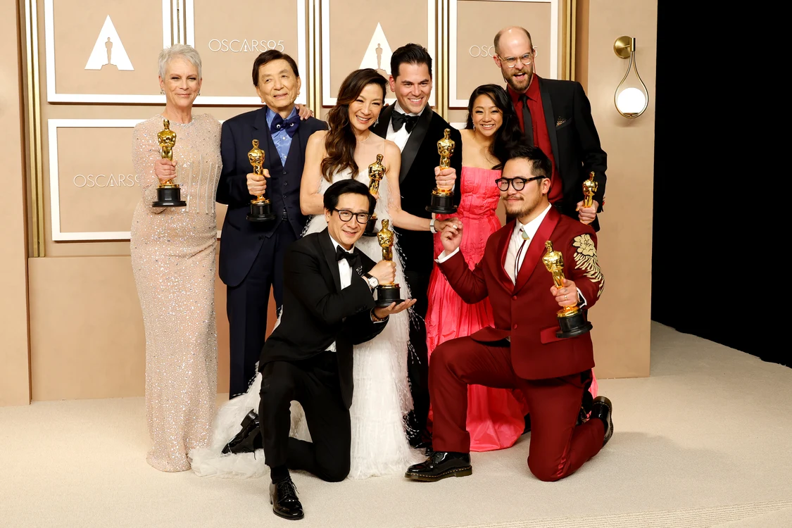 Everything Everywhere All at Once Oscar, GettyImages 1473112495 jpg
