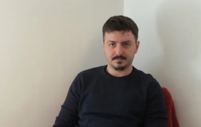 
    Psihologul Dan Ivănescu crede că dependența noastră față de telefonul mobil va crește în următorii anifoto: Alexandru Catalan  