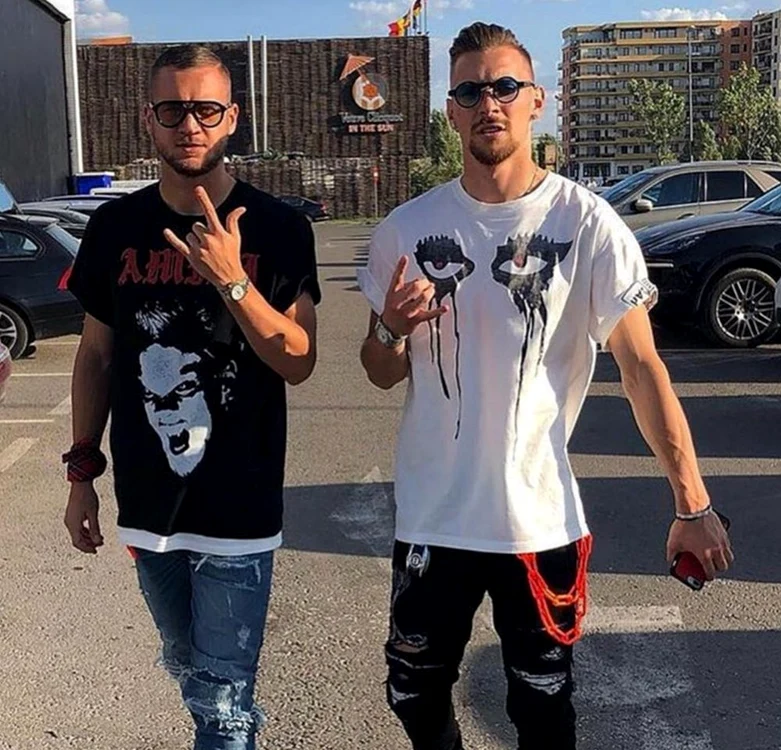 Atacantul George Puşcaş şi portarul Ionuţ Radu s-au distrat până în zori în cluburile de la Mamaia