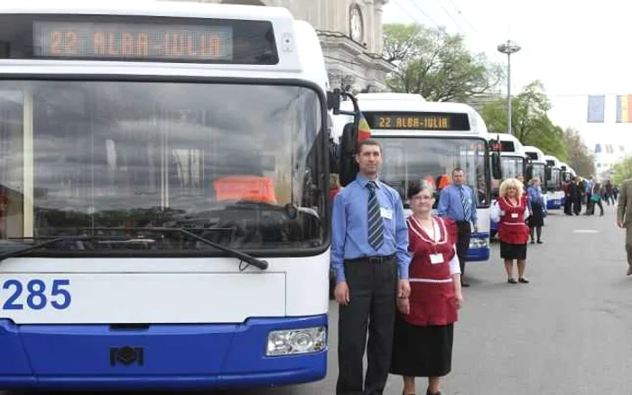 Toate mijloacele de transport în comun vor avea plăcuţele schimbate Foto: Adevărul