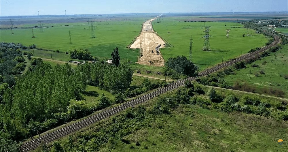 Imagini din dronă cu Drumul Expres Galați-Brăila. Nu sunt deloc utilaje pe șantier VIDEO