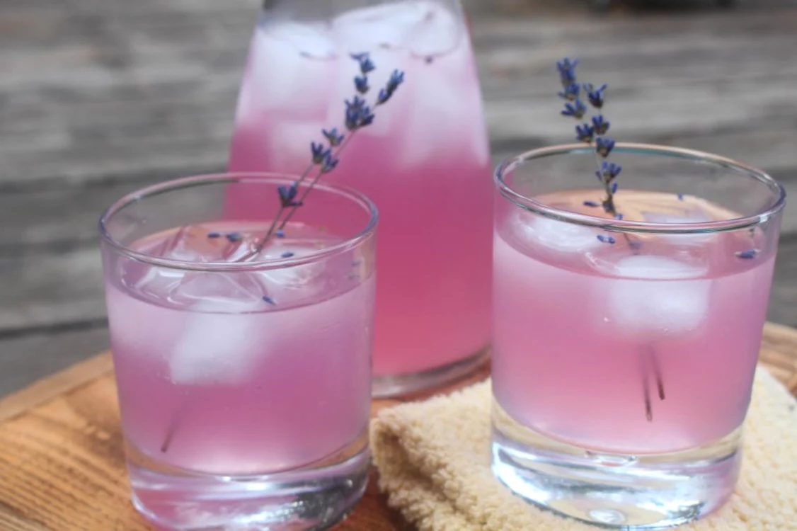 limonada de lavanda jpeg