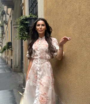 Denisa Nechifor se află în prezent în vacanță foto: Facebook 