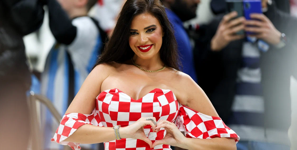Ivana Knoll a dat peste cap Cupa Mondială din Qatar. Foto Profimedia