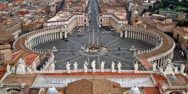 Un cont de 23 de milioane de euro al Băncii Vaticanului a fost blocat de JP Morgan
