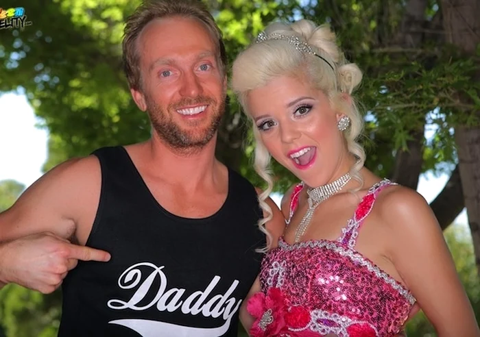 Kelly Madison si Ryan Madisons au jucat împreună în peste 140 de filme porno