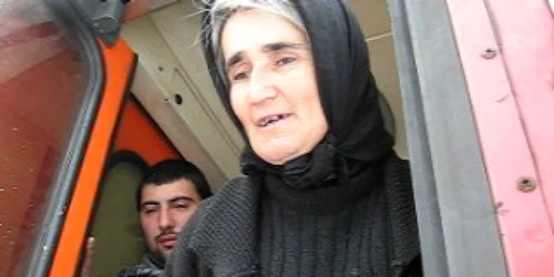 Pasagerii se plâng de frig şi foame