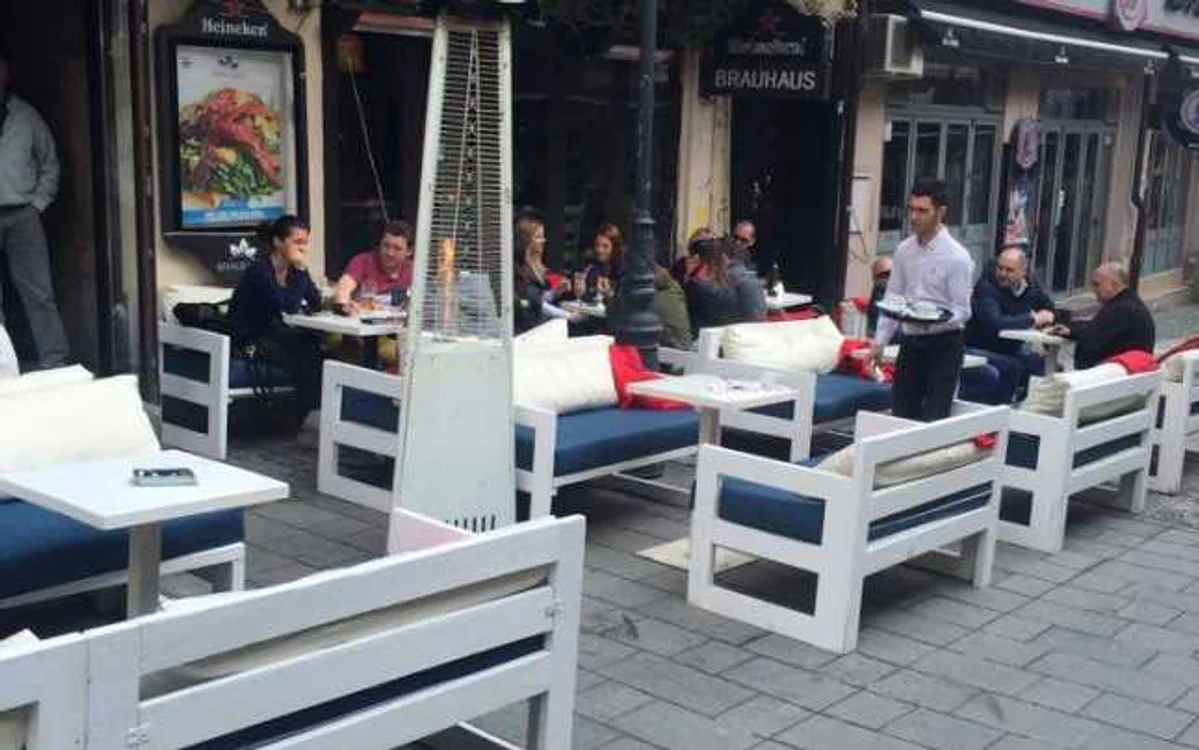 bar centrul vechi