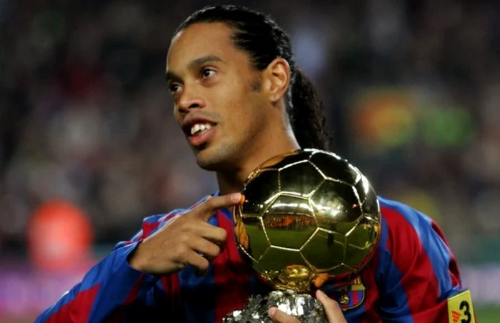 Ronaldinho a câştigat Balonul de Aur în 2005, în tricoul Barcelonei FOTO Arhivă personală/Facebook