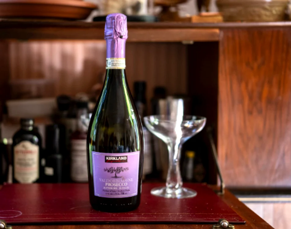 Lotul de vin Prosecco va fi retras de pe piață FOTO: X