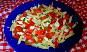 Salata cu surimi 2 jpeg