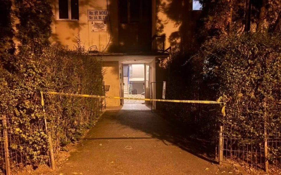 Răsturnare de situație în cazul bătrânului atacat în casă, la Cluj. Nepoata, găsită rănită, suspectată că şi-a ucis bunicul