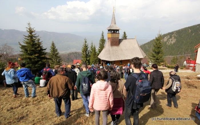 drumul crucii straja 2019 foto daniel guta adevarul