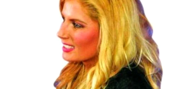 Andreea Bănică s-a operat - Revista presei mondene