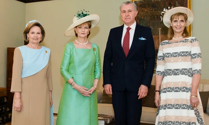 Familia Regala romana, Majestatea Sa Margareta, Principele Radu, Principesa Sofia si Principesa Maria   Daniel Angelescu, Casa Majestatii Sale jpg