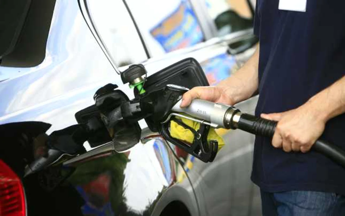 Carburanţi mai ieftini. FOTO: Arhiva Adevărul