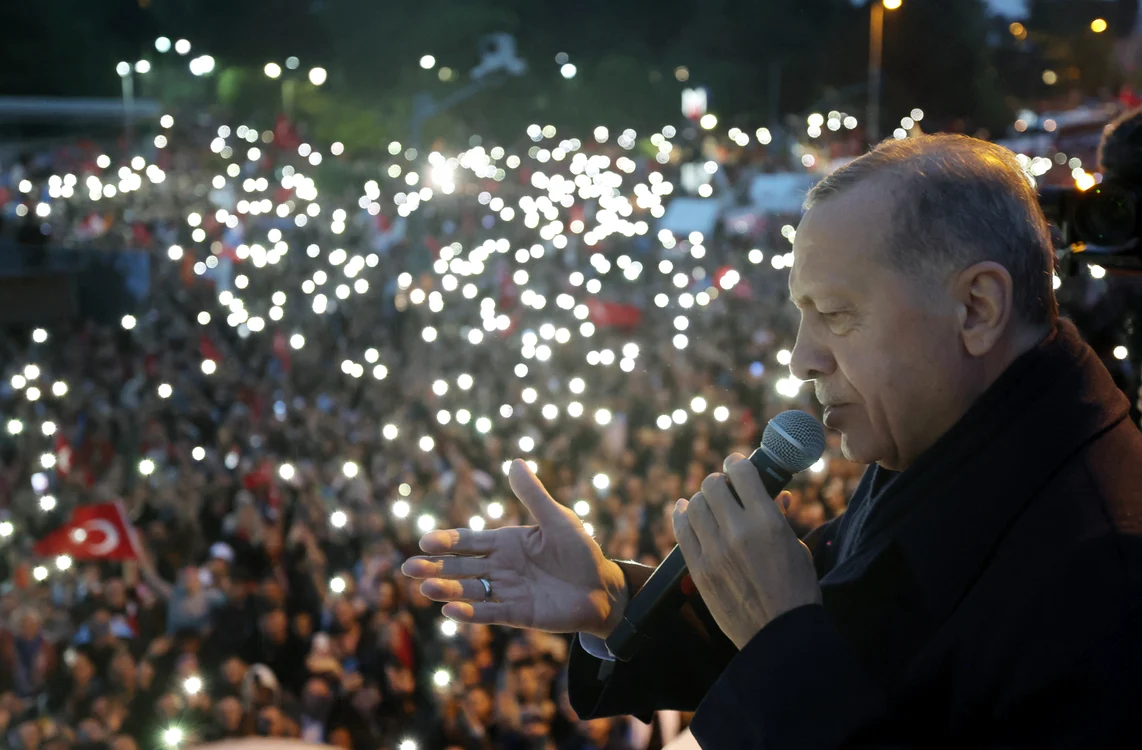 Erdogan a sărbătorit câștigarea unui al treilea mandat în fruntea Turciei FOTO PROFIMEDIA