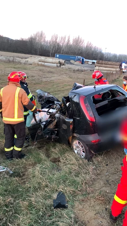 Accident mortal pe Dealul Negru DN7 la graniţa din Vâlcea şi Argeş Foto Adevărul