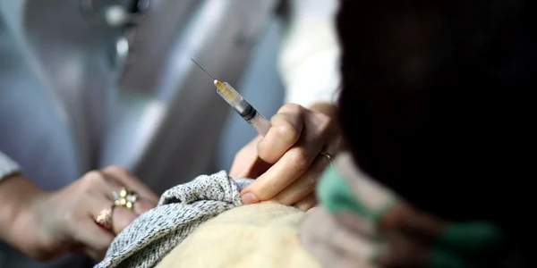 Vaccinul antipandemic rămâne controversat