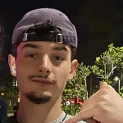 Daniel Waterman  Foto Go found me Sursa people webp