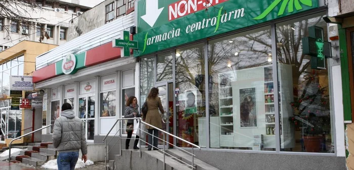 Farmacia Centrofarm, una dintre cele cu program non-stop Foto: Costi Chirilă