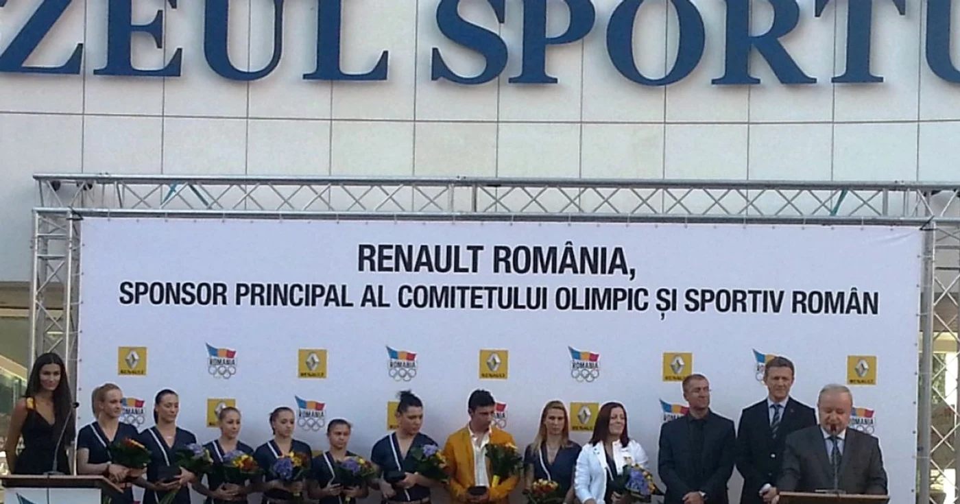 Renault a oferit 16 mașini pentru cele 9 medalii obținute de delegația României. 