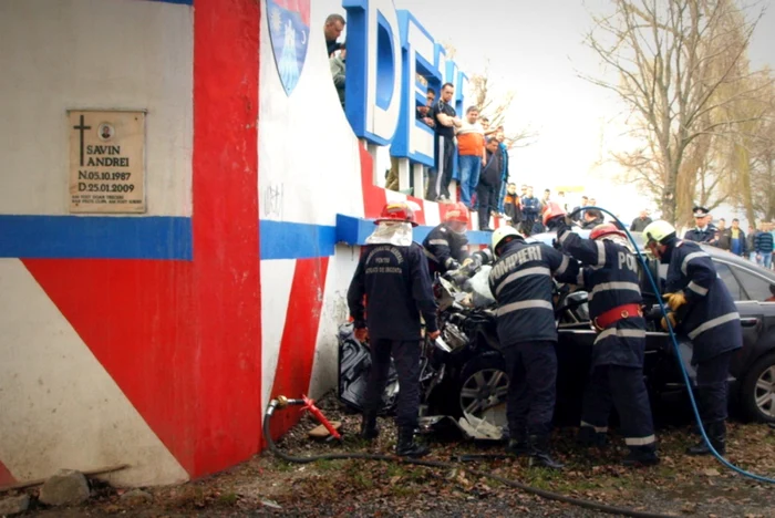 Locul unui accident mortal, petrecut la intrarea în Deva.FOTO: ADEVĂRUL / D. Guţă