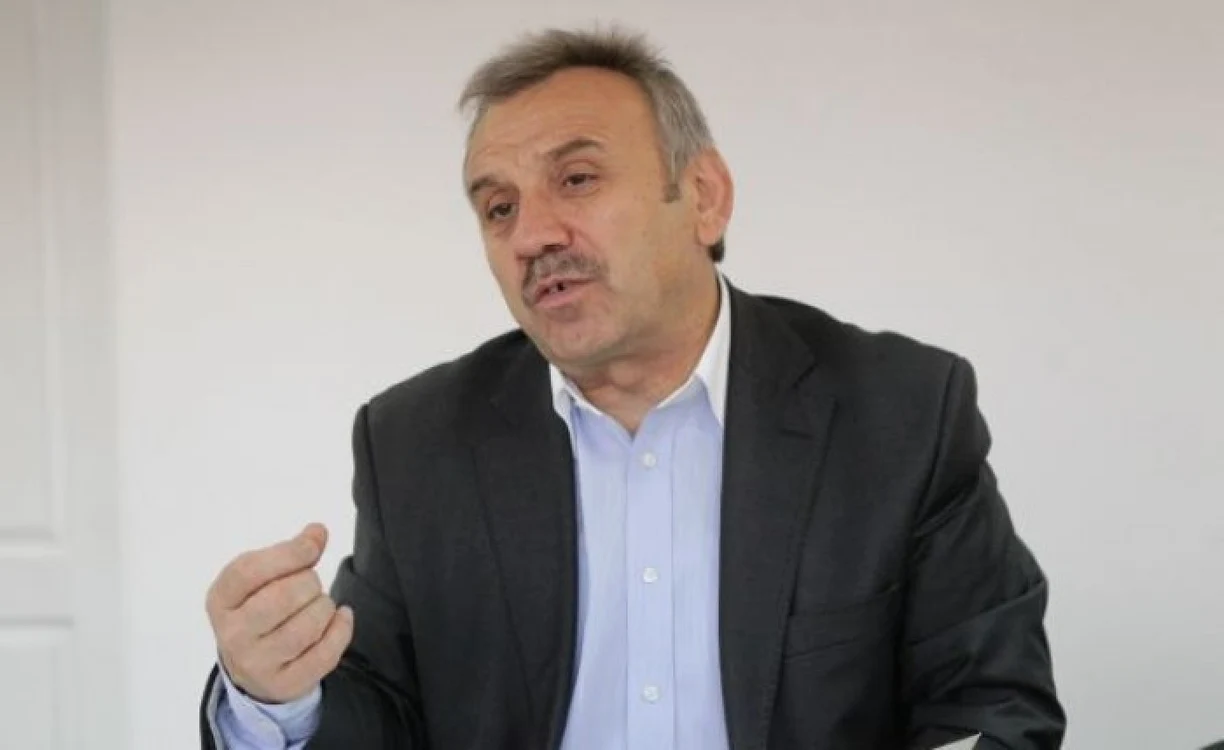 Potrivit preşedintelui CNI, Anatolie Donciu, circa 400 de funcţionari sunt amendaţi fiindcă nu şi-au declarat averile Sursa: Unimedia.info